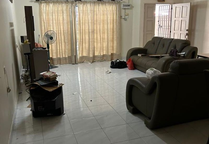 TAMAN ANJUNG TAWAS SINARAN