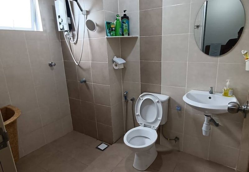 CASA RESIDENCES, CHEMOR