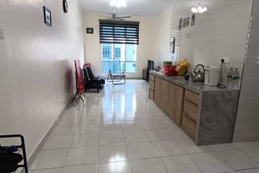 CASA RESIDENCES, CHEMOR