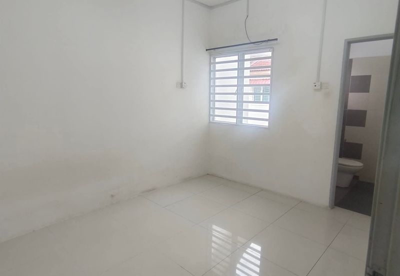 Taman Pengkalan Precinct 18