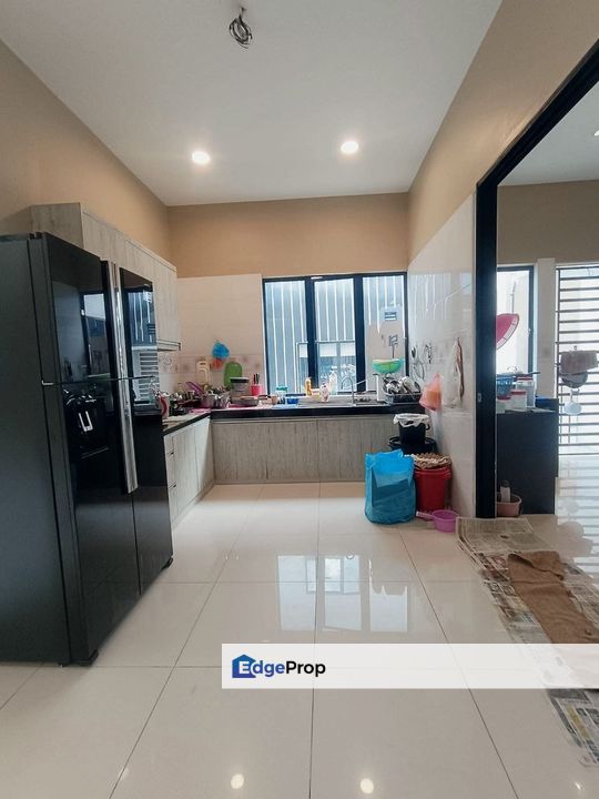 Ipoh South Precinct Fully Furnish Semi D, Perak, Ipoh