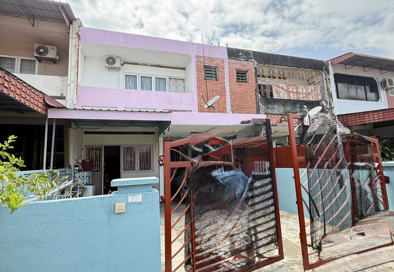 TAMAN RASI, MENGLEMBU