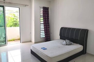 Taman Pengkalan Precinct 18