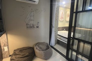 Manhattan Condominium