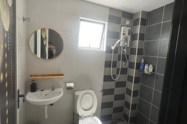 Manhattan Condominium