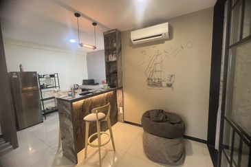 Manhattan Condominium