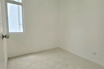 CASA RESIDENCES, CHEMOR