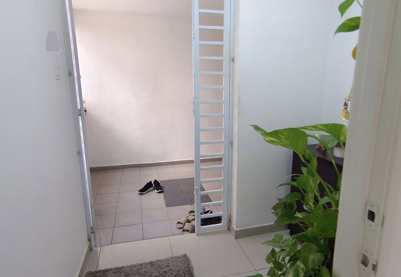 Upper East @ Tiger Lane