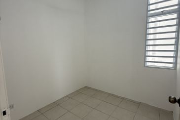 CASA RESIDENCES, CHEMOR