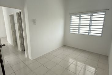 CASA RESIDENCES, CHEMOR