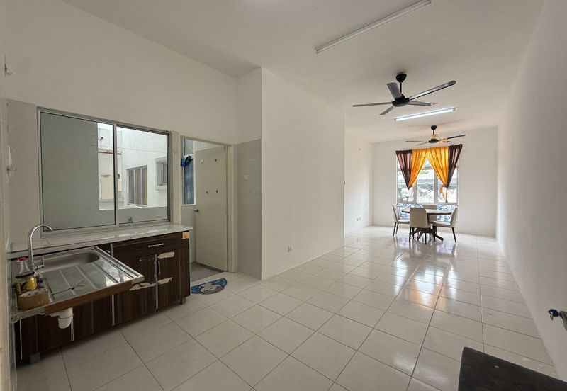 CASA RESIDENCES, CHEMOR