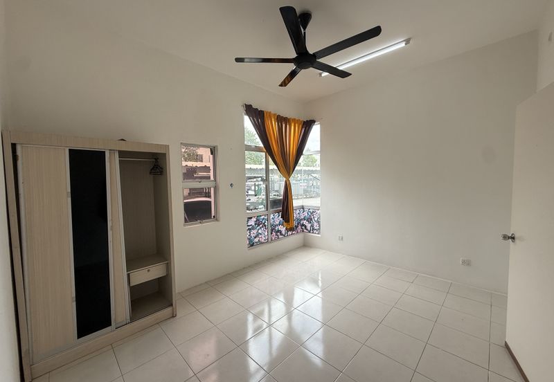 CASA RESIDENCES, CHEMOR