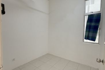 CASA RESIDENCES, CHEMOR