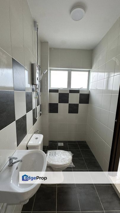 Lapangan Cyber Fully Furnish Townhouse, Perak, Kinta