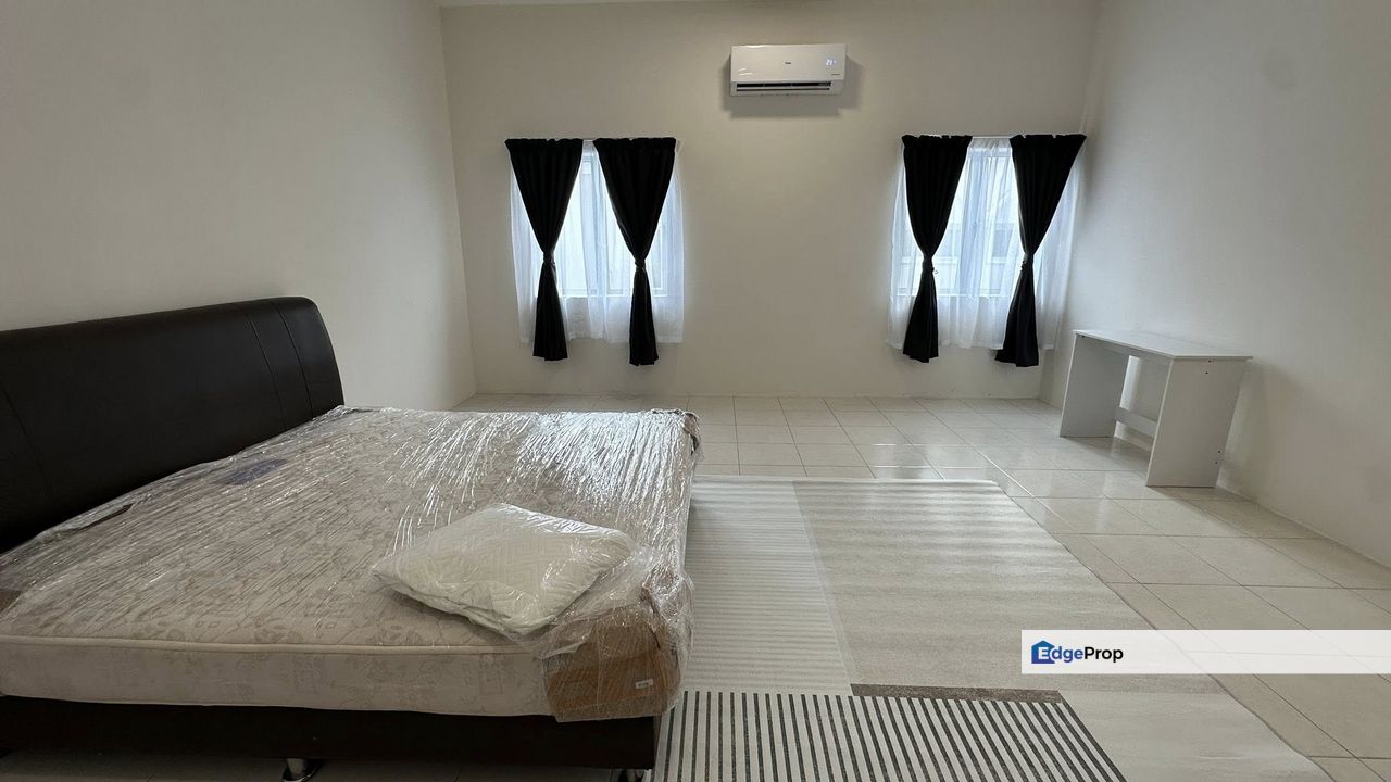 Lapangan Cyber Fully Furnish Townhouse, Perak, Kinta