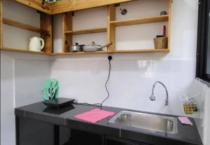 THE COVE HILLSIDE RESIDENCE