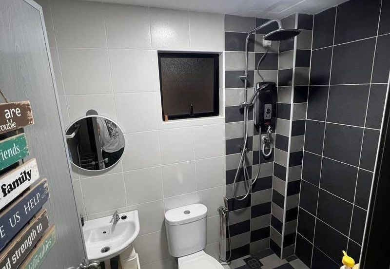 Manhattan Condominium