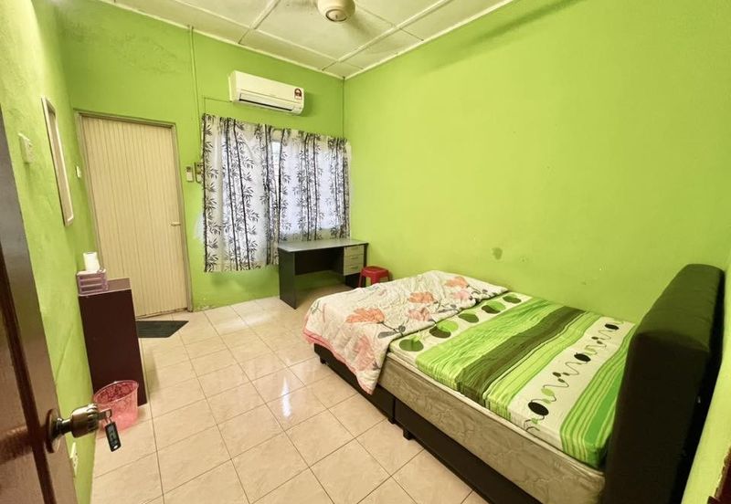 TAMAN ANJUNG BERCHAM MEGAH