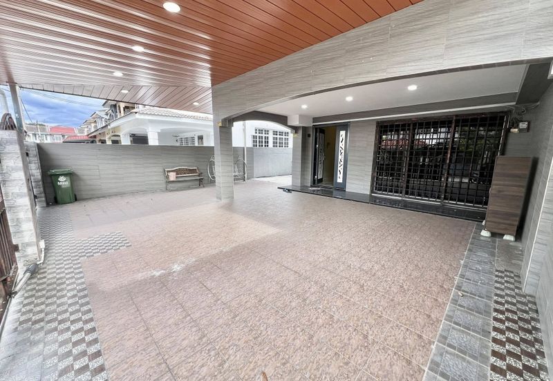 TAMAN ANJUNG BERCHAM MEGAH