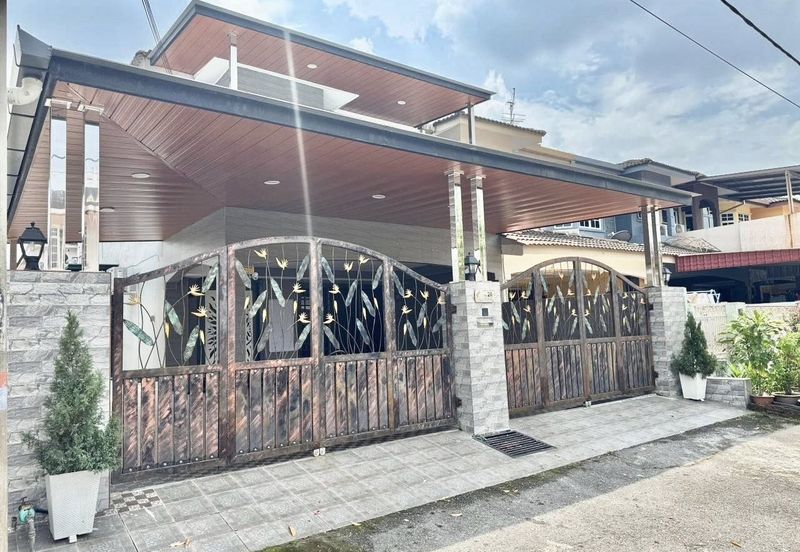 TAMAN ANJUNG BERCHAM MEGAH