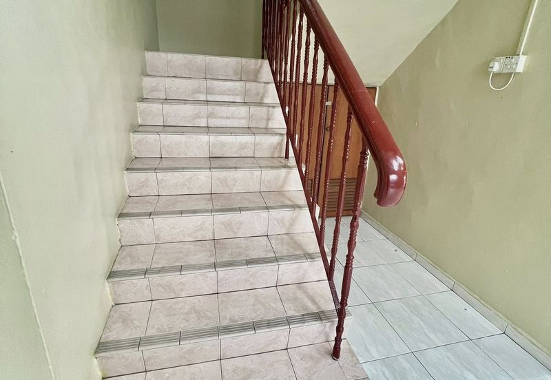 TAMAN ANJUNG BERCHAM MEGAH