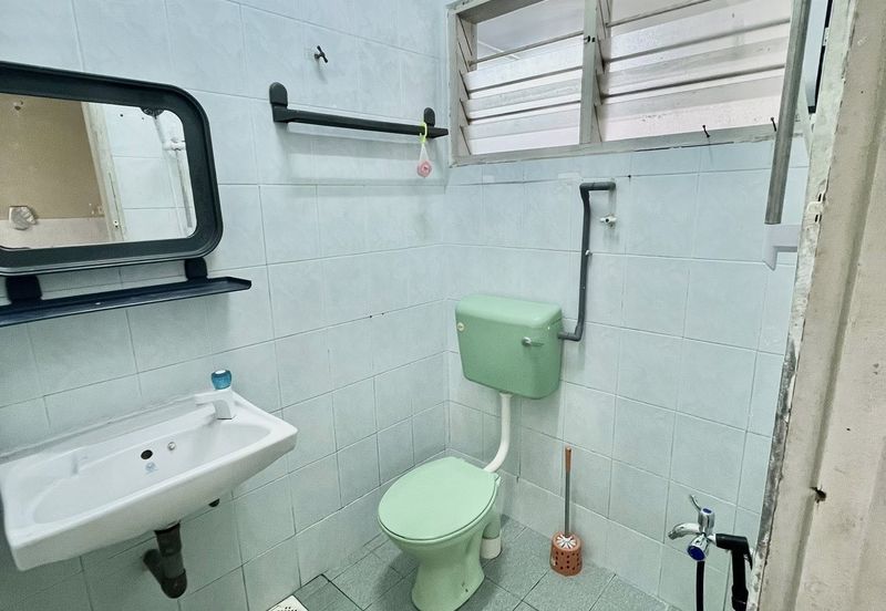 TAMAN ANJUNG BERCHAM MEGAH