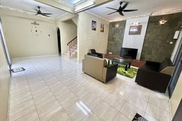 TAMAN ANJUNG BERCHAM MEGAH