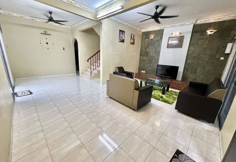 TAMAN ANJUNG BERCHAM MEGAH