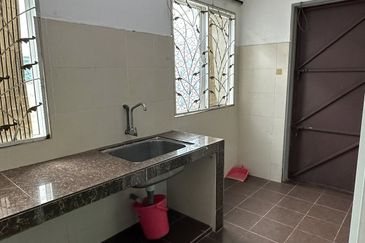 Taman Pengkalan Precinct 18