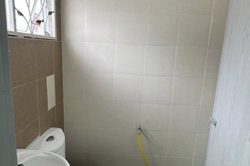 Taman Pengkalan Precinct 18