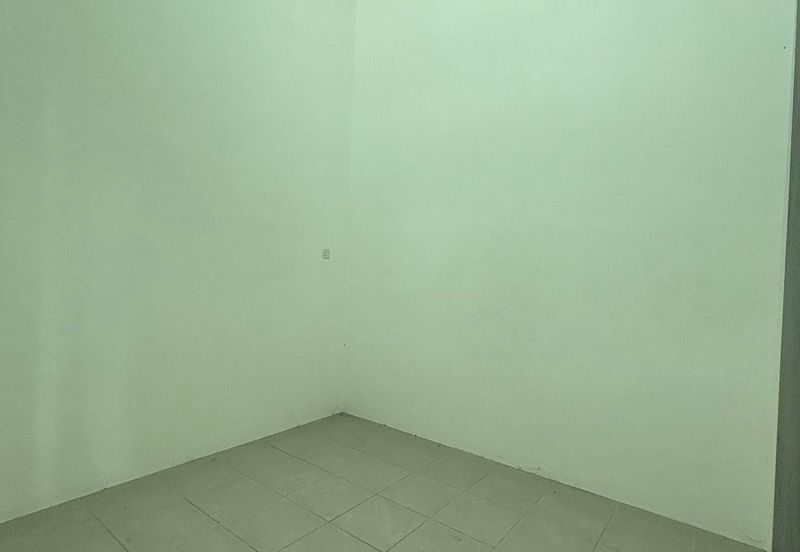 DESA LAHAT SRI -WANG