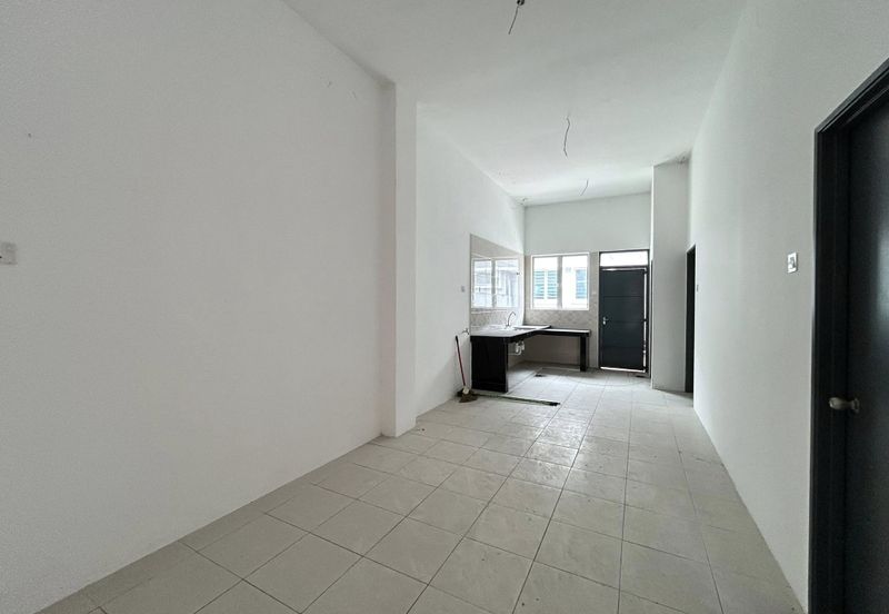 DESA LAHAT SRI -WANG