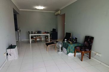 KONDOMINIUM DAMAIPURI