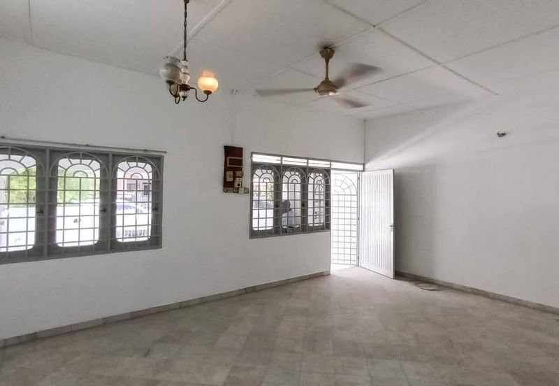 Taman Pengkalan Barat