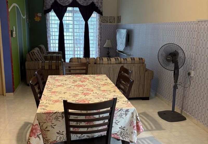 Alpine Village Apartment