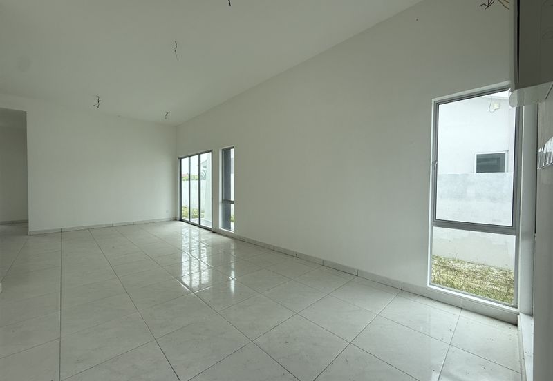 TAMAN CAHAYA, KAMPAR