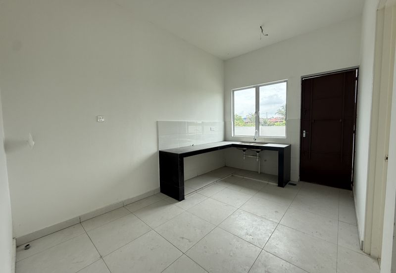 TAMAN CAHAYA, KAMPAR