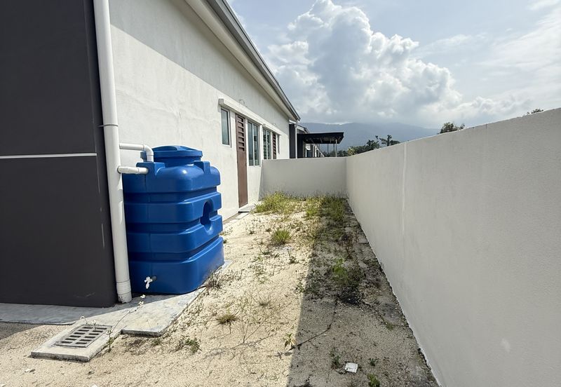 TAMAN CAHAYA, KAMPAR