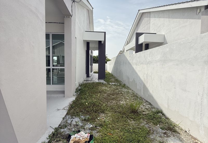 TAMAN CAHAYA, KAMPAR