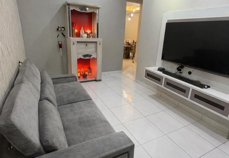 DESA LAHAT SRI -WANG