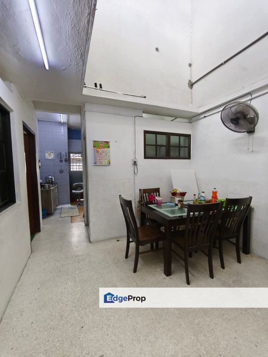 Taman Silibin 22x70 Single Sty, Perak, Ipoh