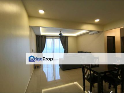 Good Condition & Renovated Fully Furnished Unit @ Gravit8, Klang, Selangor, Klang