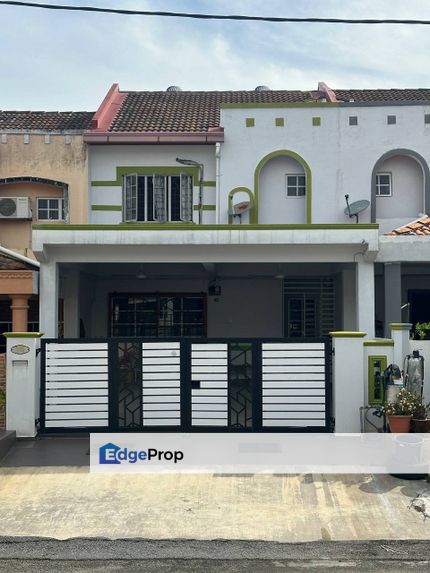 Double Storey Intermediate Terrace House Well Renovated Fasa 2 Puncak Alam, Selangor, Kuala Selangor