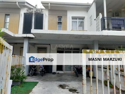 Double Storey Bandar Tasik Kesuma Semenyih, Selangor, Semenyih