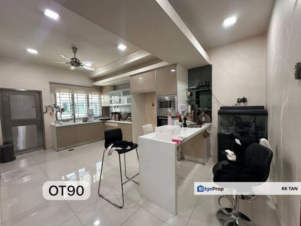 Batu Belah 2.5 Storey Fully Renovated Move in Condition Kapar, Selangor, Klang