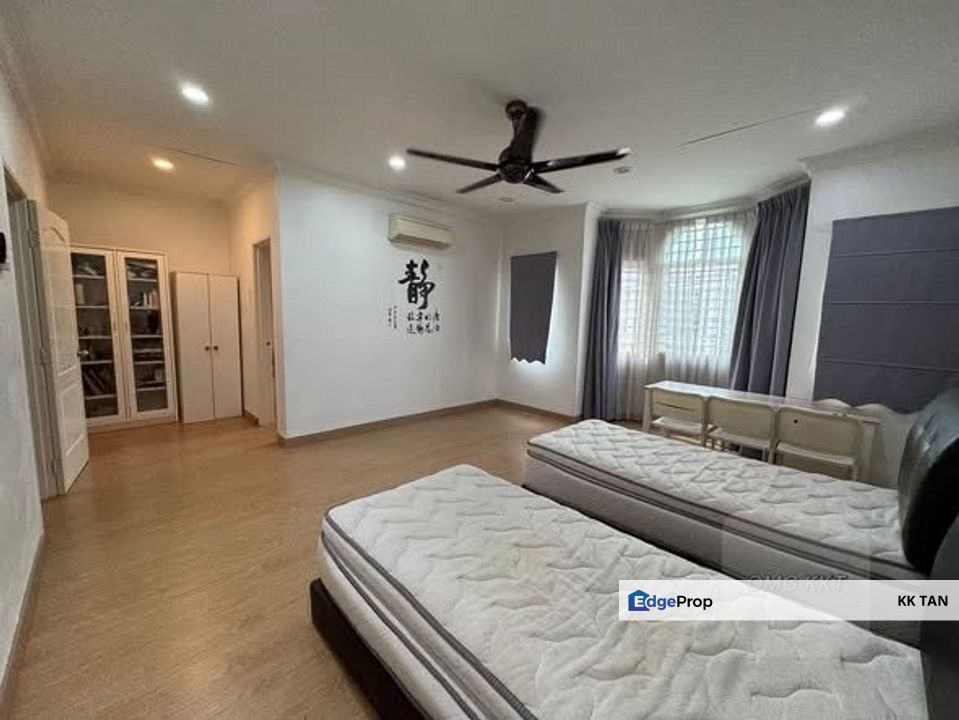 Batu Belah 2.5 Storey Fully Renovated Move In Condition Best Buy Klang, Selangor, Klang