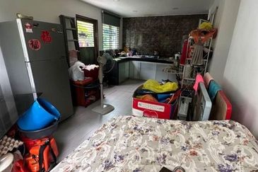 Taman Tepi Sungai ( Taman Teluk Pulai Indah )