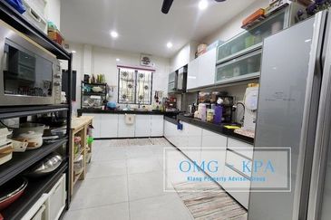 Indah 12, Setia Alam