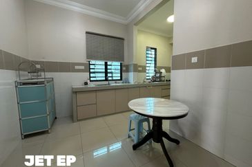 Indah 12, Setia Alam