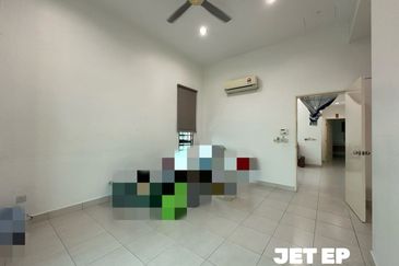 Indah 12, Setia Alam